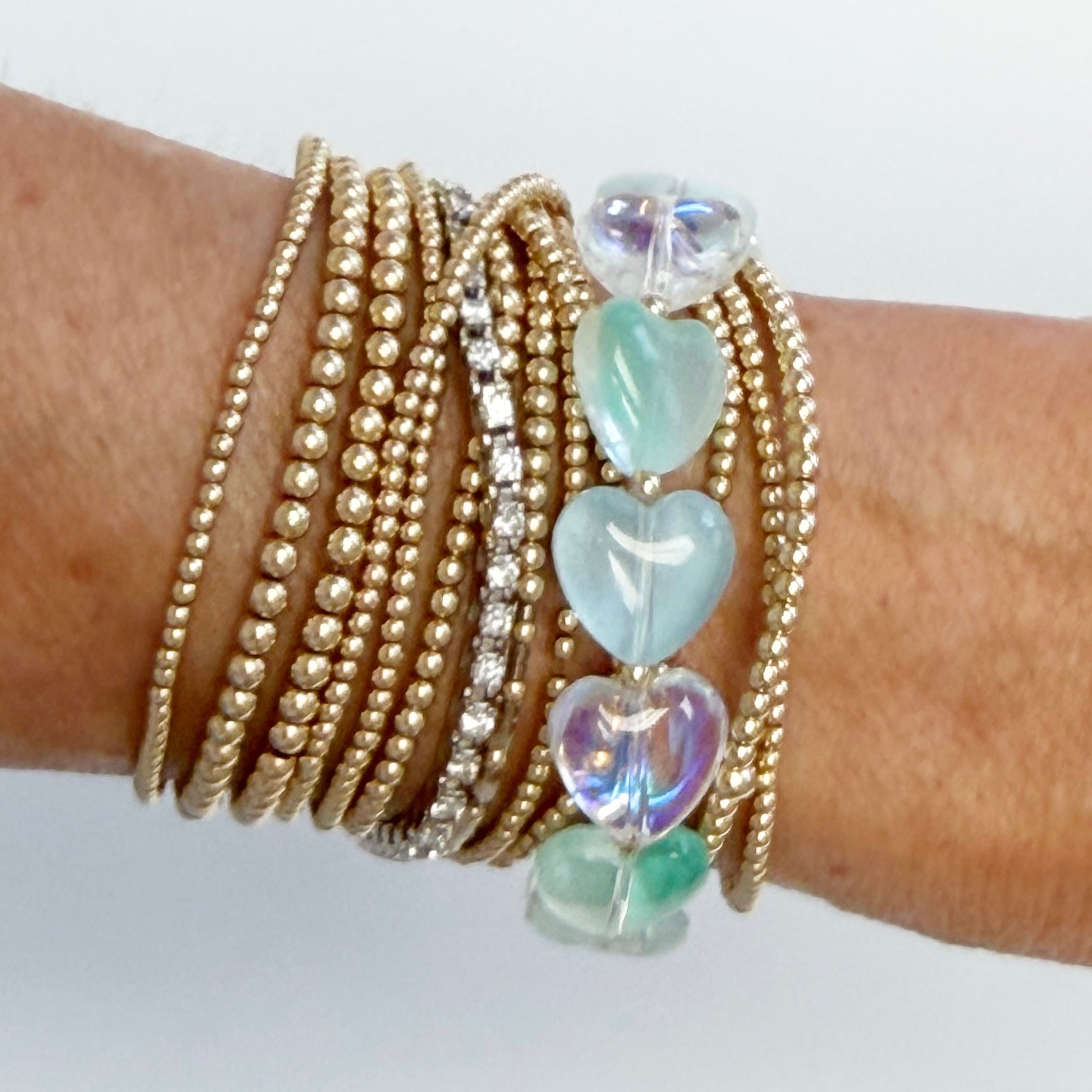 アクセサリー SELF INDULGENCE ARTISANALPULLERBRACELETS Maizy Heart Bracelet, Multicolor Irridescent | Jeny Baker Designs