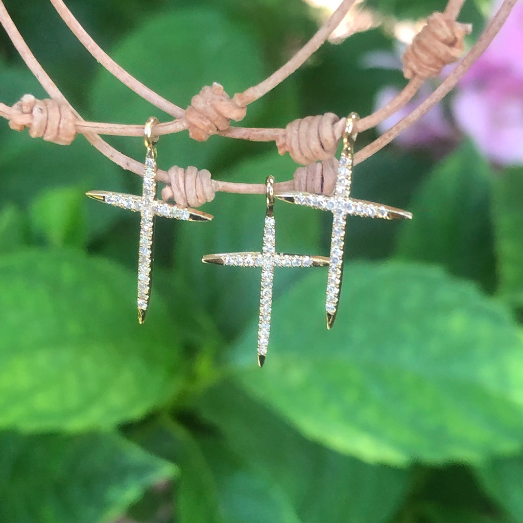 Lezley Diamond Cross Necklace